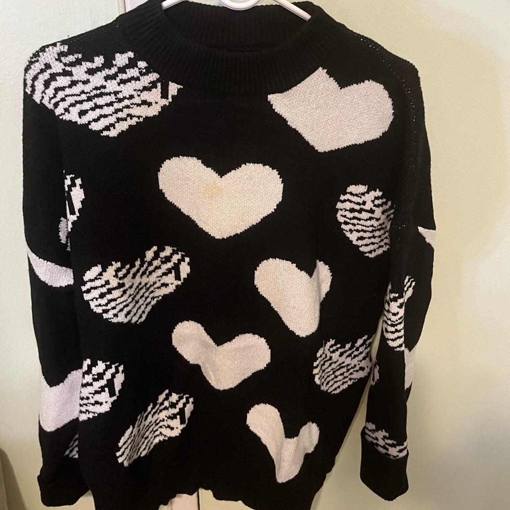BiBi Black and White Heart Sweater